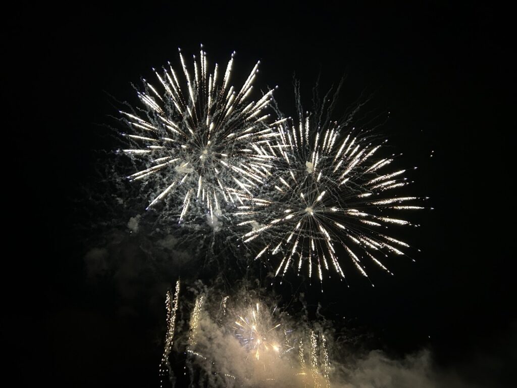 どんとこい　東川　花火