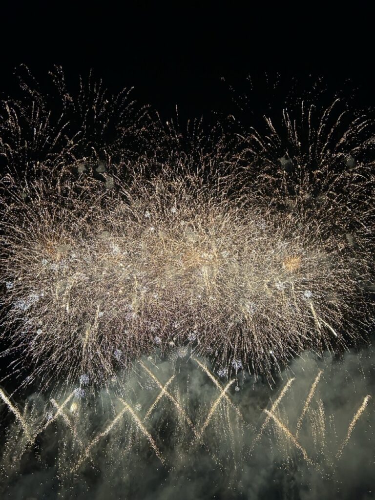 どんとこい　東川　花火