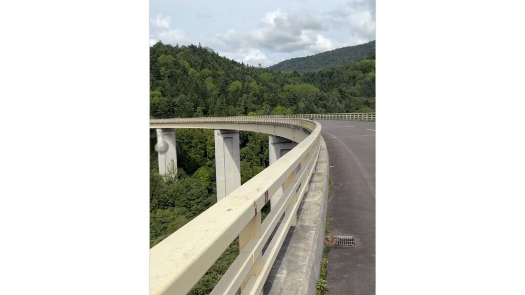 チョボチナイゲート