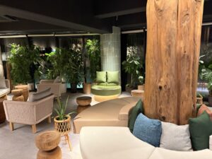 ツインラインホテルのアネックス棟ロビー